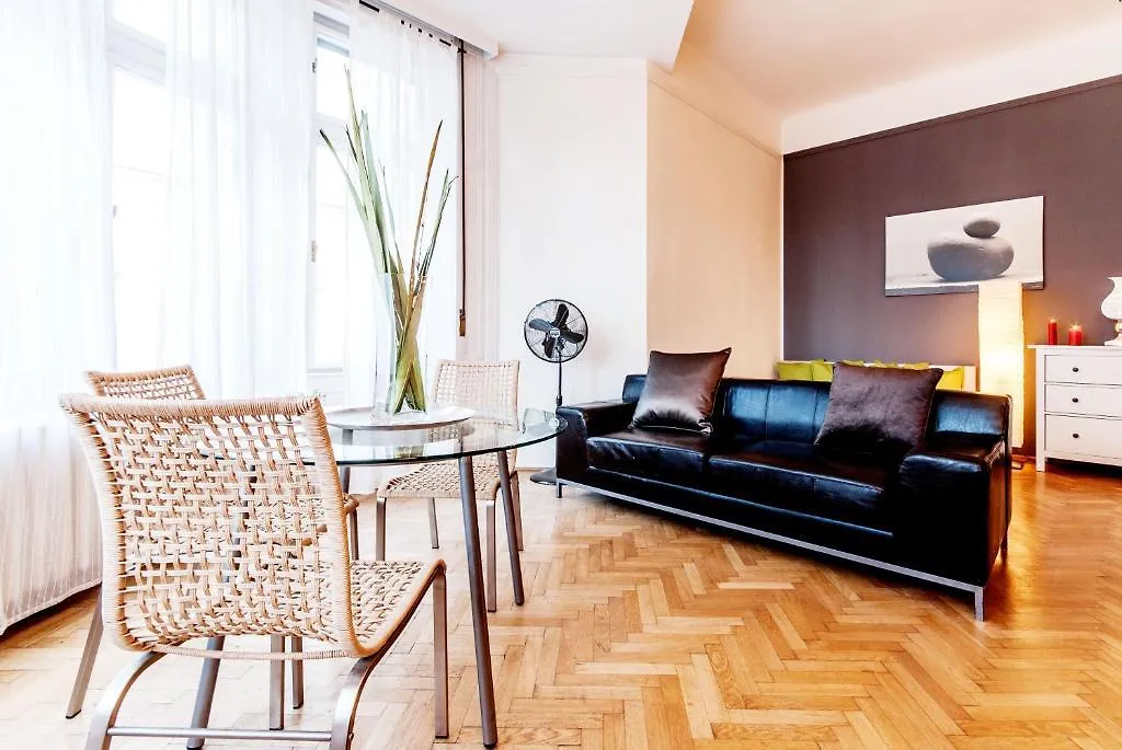 The Fashion Street Apartment Budapeşte 0*,  Macaristan